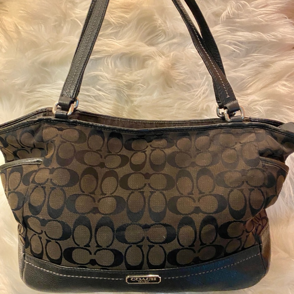 Coach Black Shoulder Bag with Signature Design